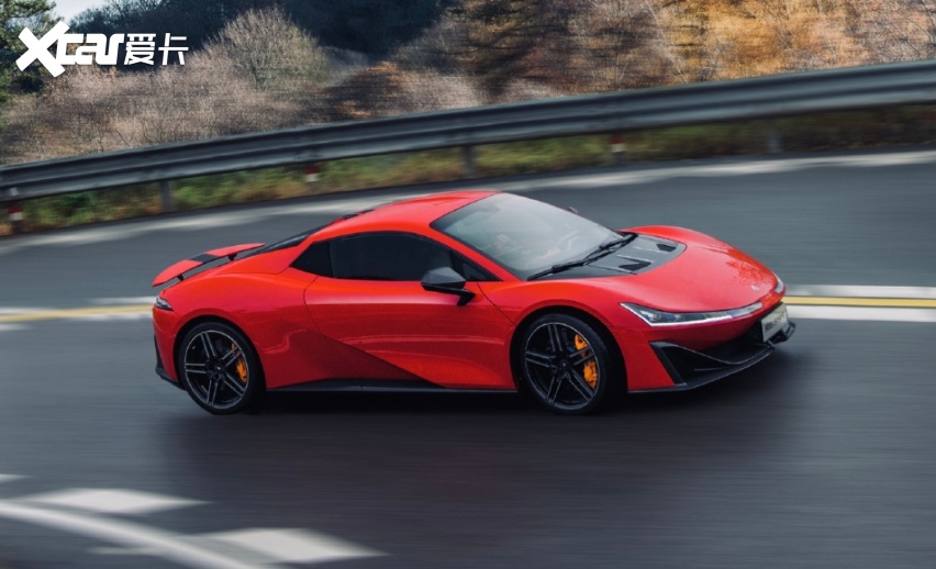 6万的国产超跑——昊铂ssr,三电机1224马力,全碳纤维