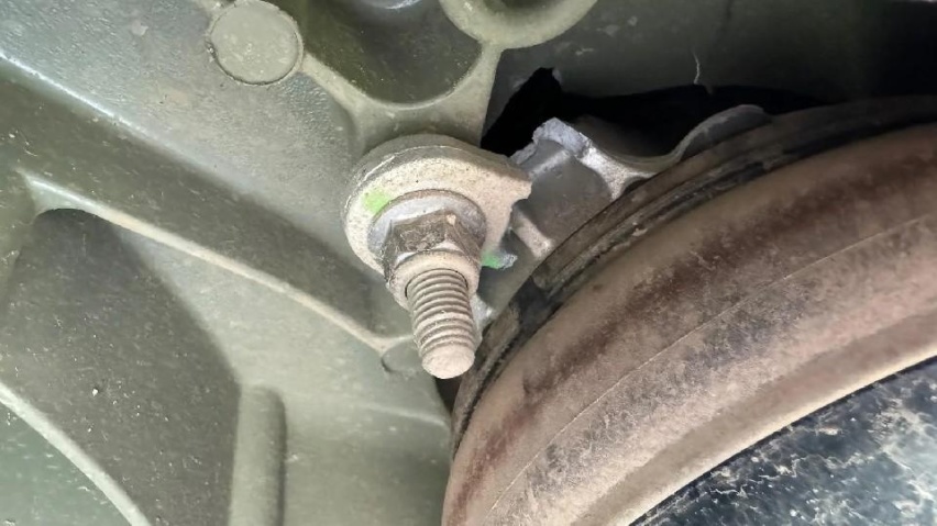 花370万买绿牌特斯拉皮卡，悬挂易断，越野不如国产车？