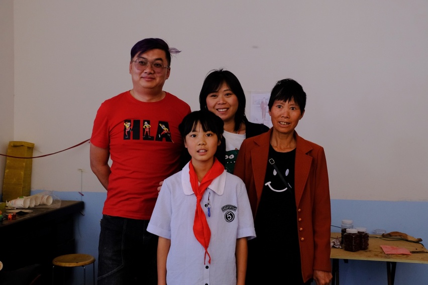 大爱通行送爱心 爱心车队助学子 MAXUS爱心车队向往之旅
