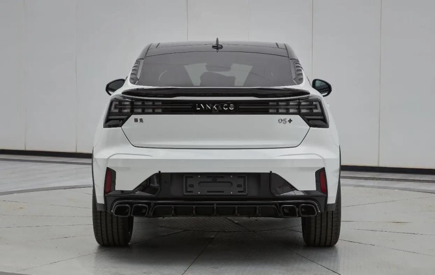 2.0T+265马力 领克05也出“+”版本 如果25万你买吗？
