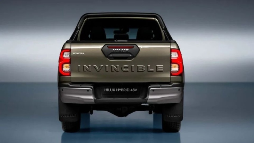 丰田2024款Hilux轻混版，还能保持耐用神话？