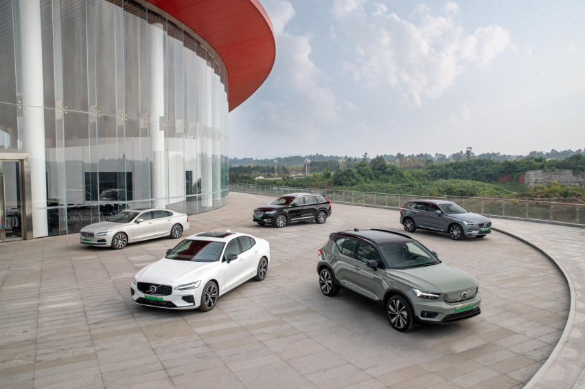 想买电动SUV？沃尔沃XC40 RECHARGE满足你的一切