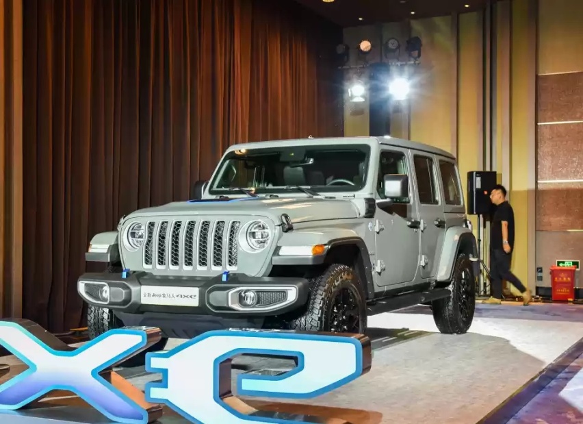 Jeep牧马人4×e降价 插混硬派越野进入价格战时代？