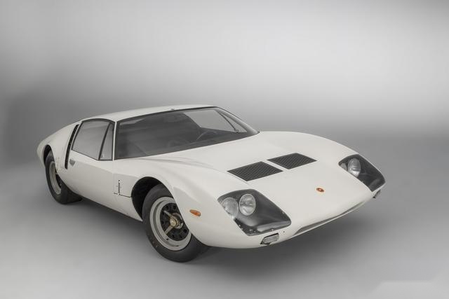法拉利战争下的遗物 Serenissima Spyder