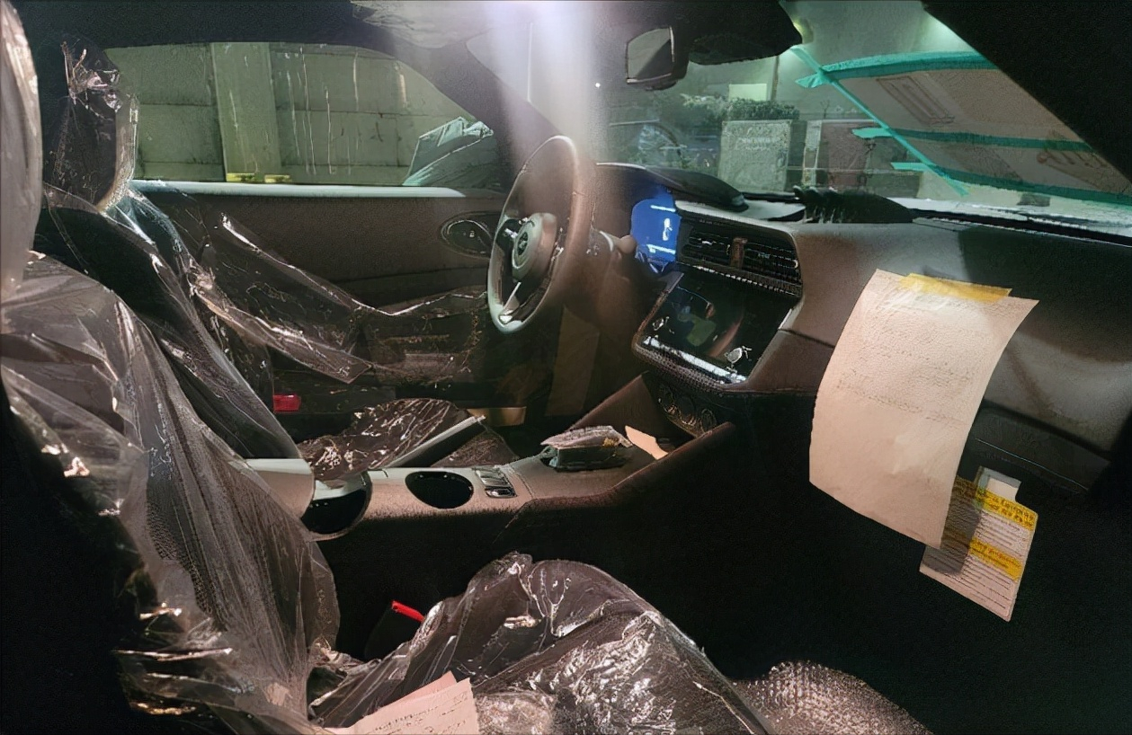�ղ�Zʵ�������ع⣬V6�ֶ���󳬣�����ֻ��4������