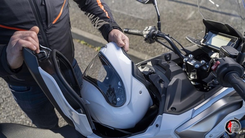 新车|售价不变新增配色:2023本田NC750X惬意骑行10.38万元