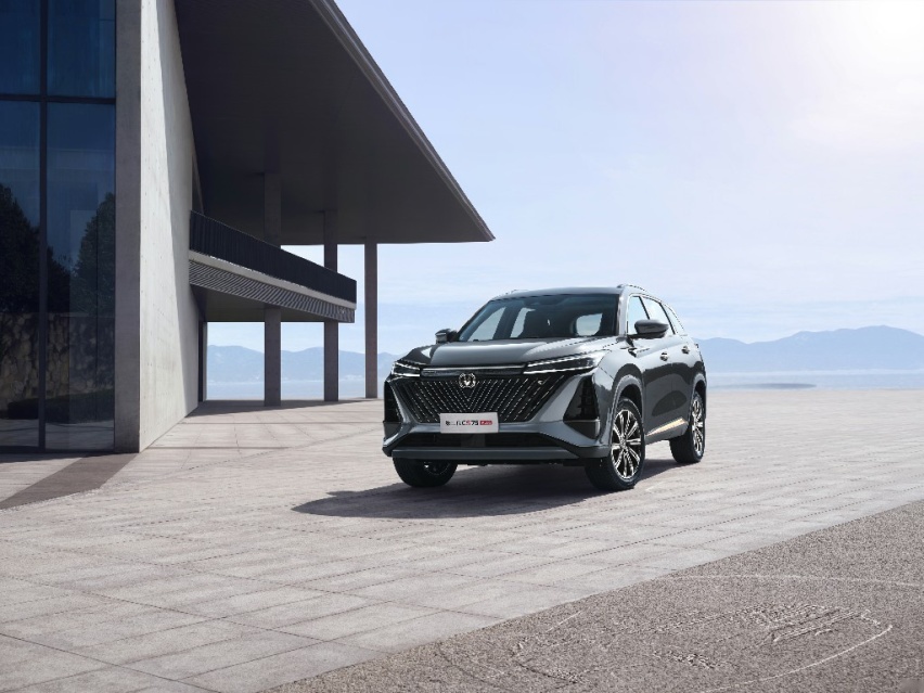 可以 “闭眼入手”的SUV，第二代CS75PLUS是如何赢在起跑线的？
