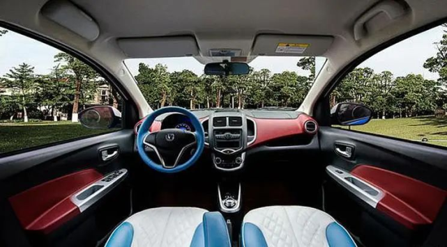 竞标宏光mini ev？长安奔奔上市不足3万E-Star国民