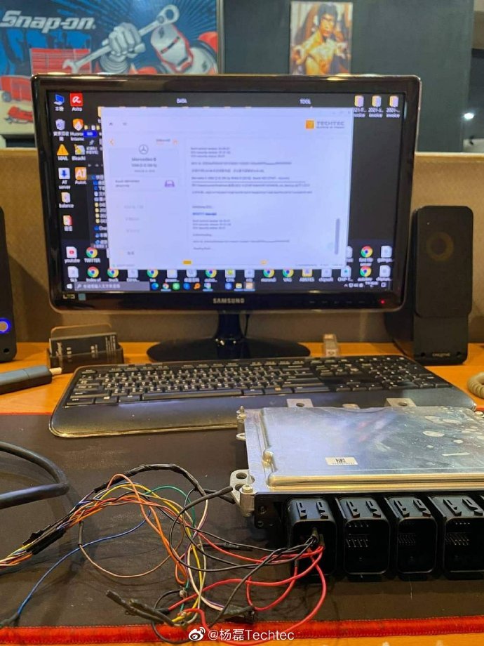 奔驰G350D柴油刷ECU改装电脑德国Techtec动力升级ECU程序