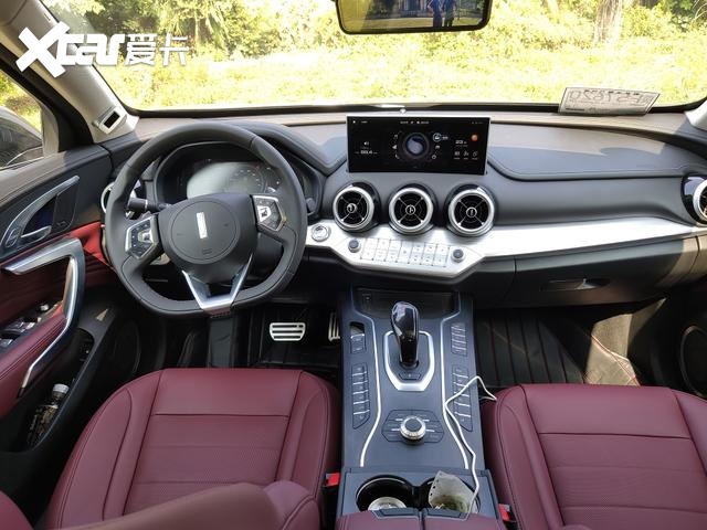 动力、操控当仁不让对手，WEY VV7 PHEV&VV7 GT PHEV双车试驾