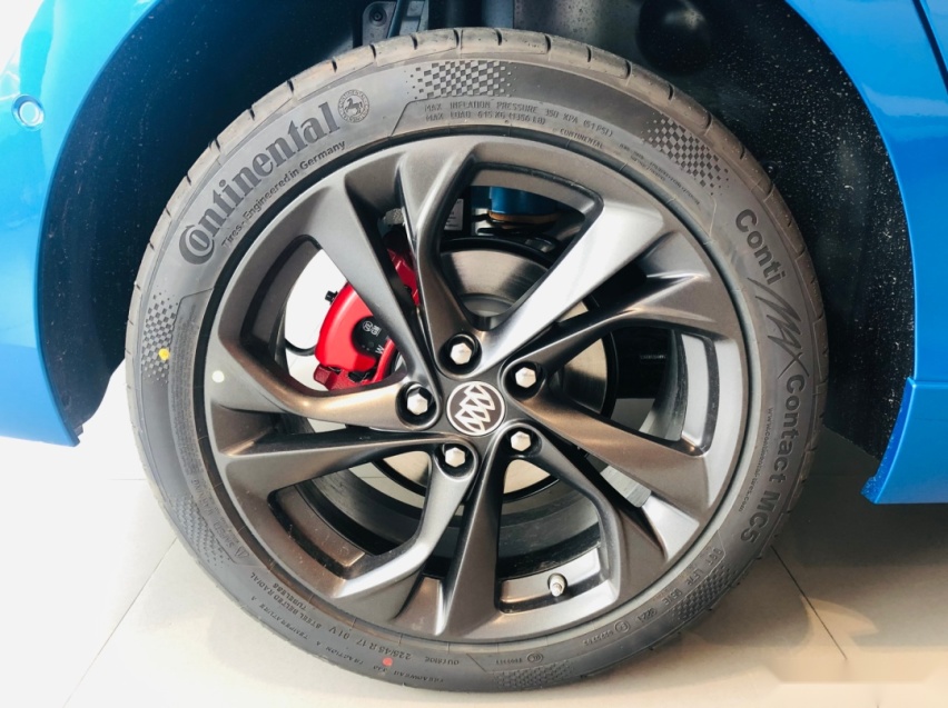 「新车探店」个性玩家当道，全新别克威朗Pro GS已到店