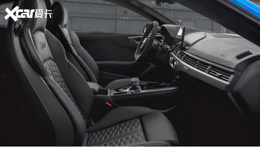 品质出众，新奥迪RS5 Coupé，年轻人购车首选！
