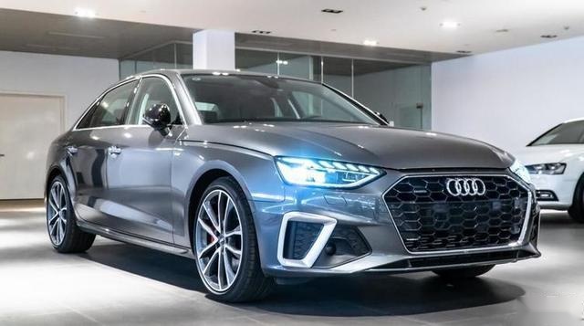 32万预算，宝马3系、奥迪A4L和奔驰C级怎么选？