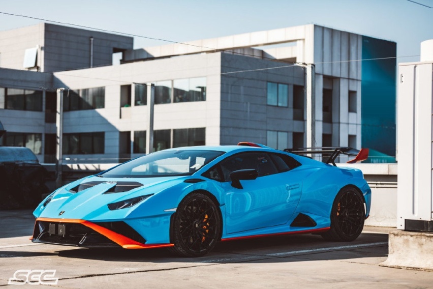 买Huracan STO的男人在想什么？