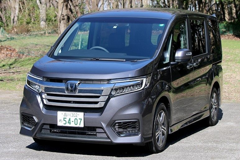 本田MPV神车StepWgn新款解析，新造型新混动还有分体门