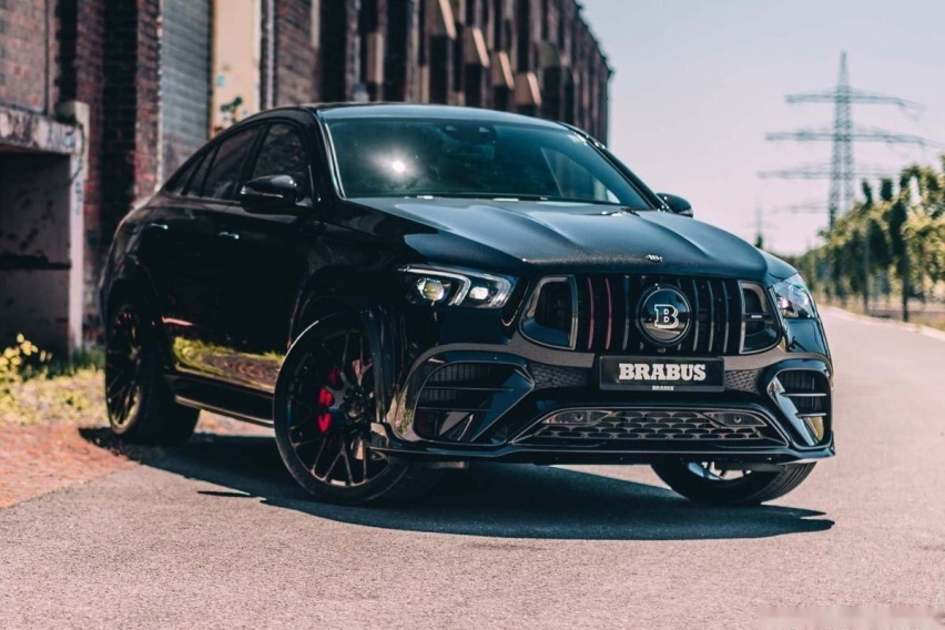 奔驰-巴博斯BRABUS 800官图发布 可生产800马力/3.4秒内