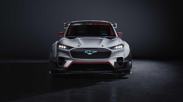 福特Mustang Mach-E和特斯拉Model Y，谁更优秀？