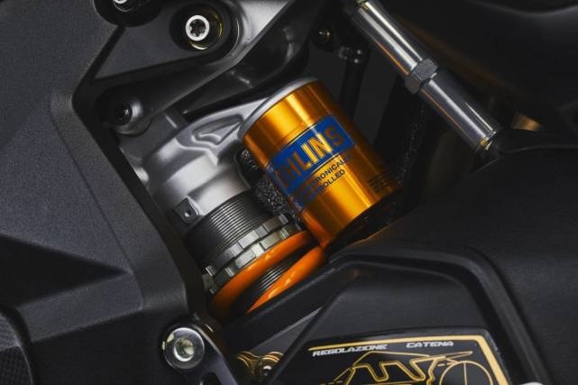 MV Agusta Brutale1000 纽博格林版限量发售