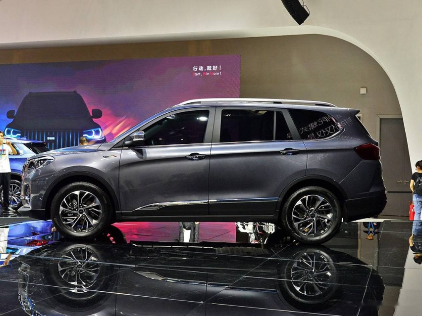 autohomecar__ChsEoFz4CGqAFuRDAAlMNgHcWTY138.jpg