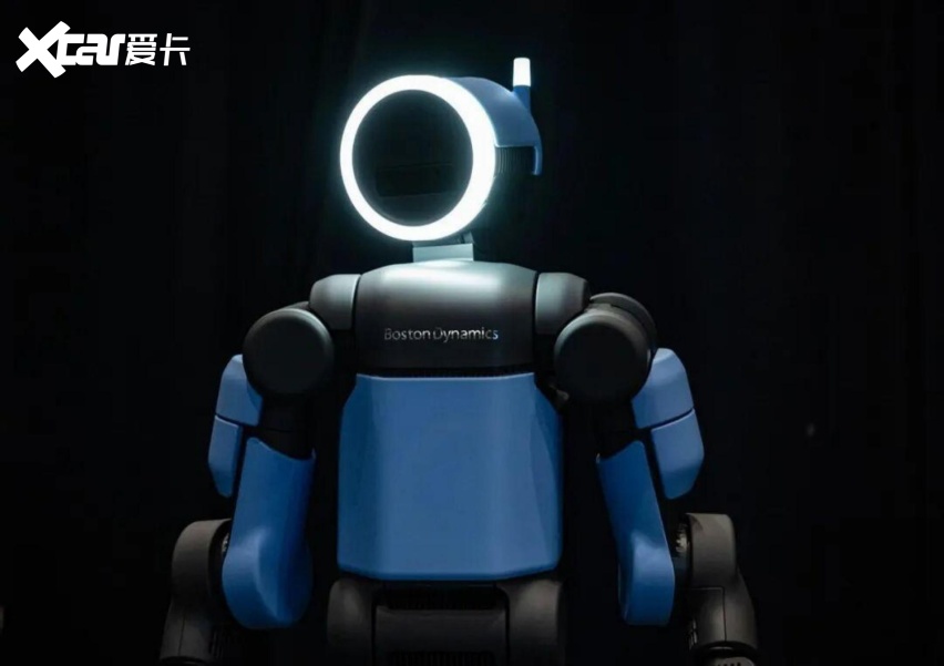 第一场“人类大战人形机器人”，发生在汽车工厂