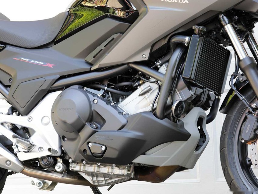 最容易操作的摩旅车型 2020款本田NC750X DCT测评