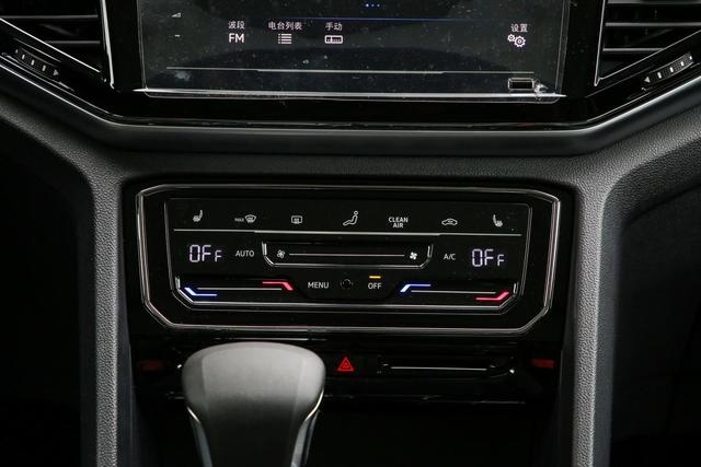 大众途昂X上市3月降10万，V6发动机，299匹，入手吗？