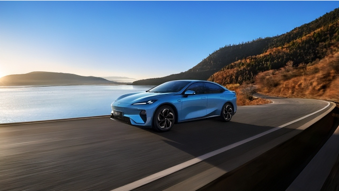 2026  { L07  13.59 fԪ