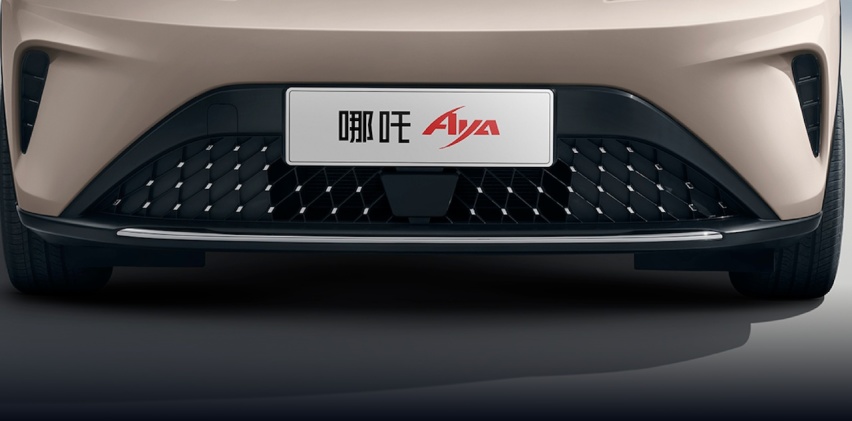 主推401 Lite版，更具性价比？哪吒AYA教你如何选