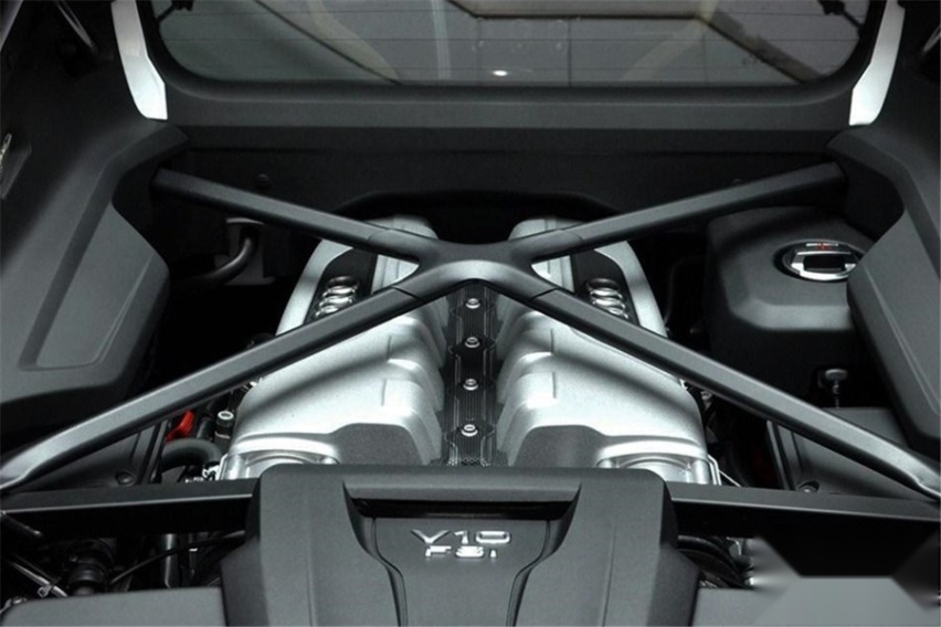 Vantage/AMG GT/R8/迈凯伦GT，200万超选