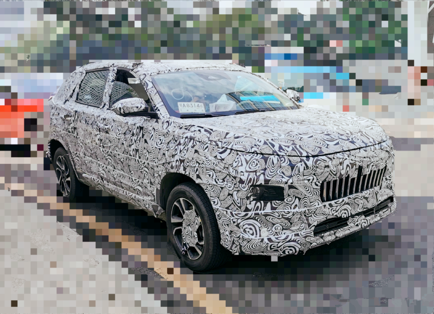 东风风神皓极路试谍照曝光，定位中型SUV，采用了前卫的设计
