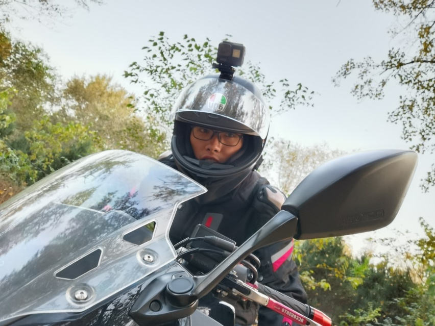 要速度也要酷，短途摩旅神器：铃木GSX250R
