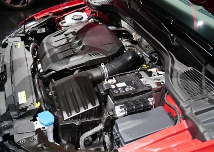 小钢炮高尔夫8 GTI 又出现了