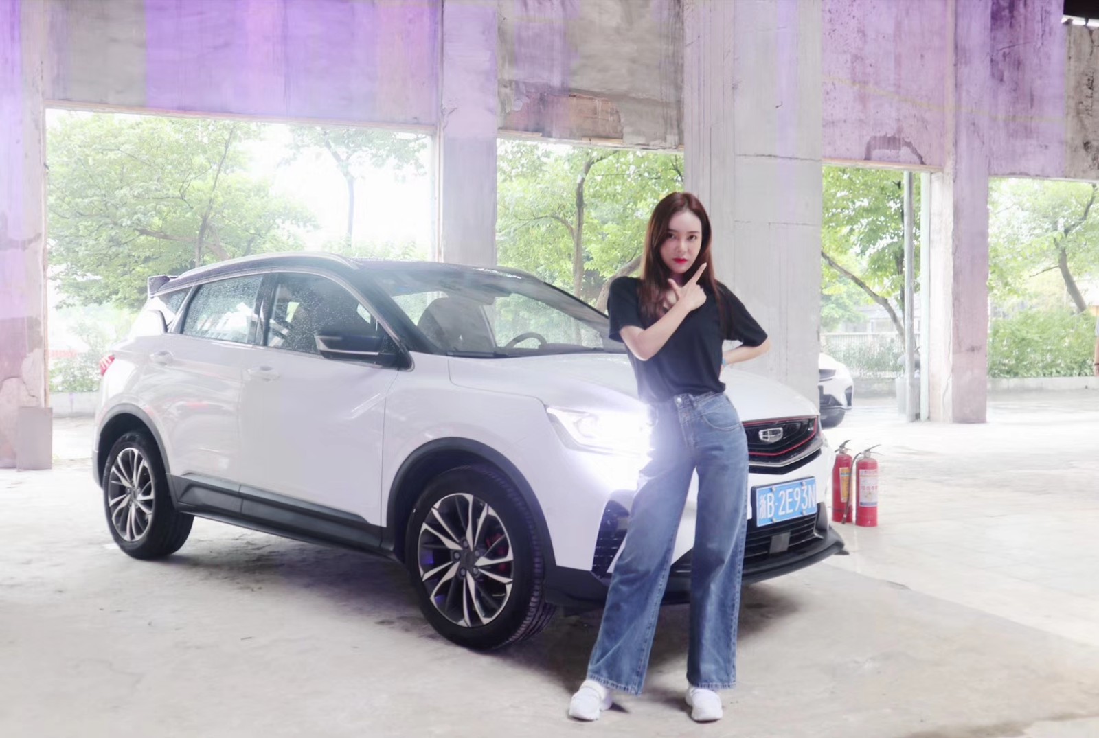 ���ס�����Լ����ڵ�SUV�������� ��Խ