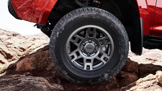 硬汉升级版！2020丰田4Runner 探险版