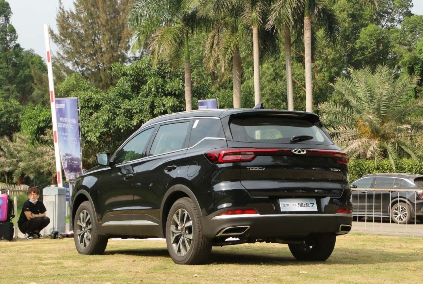 又是一台狠角色，1.5T+9CVT，顶配不到11万！