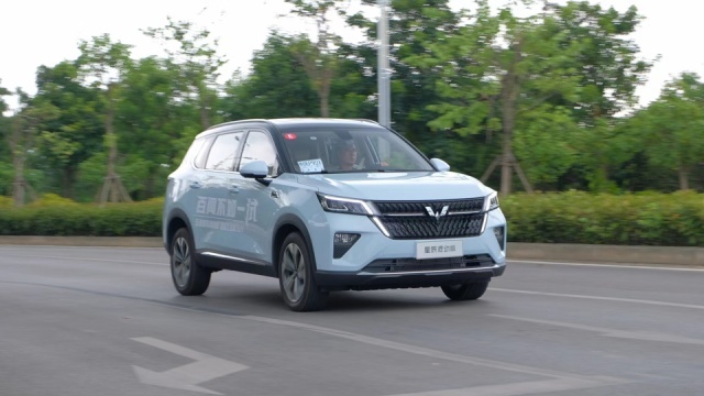 混动不省钱?五菱星辰混动:油费比RAV4荣放多花1600元/年
