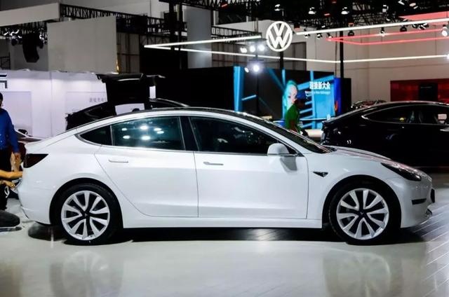 看极星2与Model 3隔空对弈 体会极星生而为王的野心