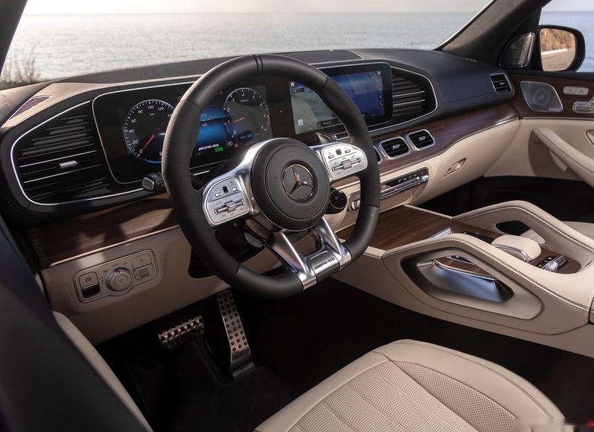 2021款奔驰GLS63 AMG海外发布 612马力