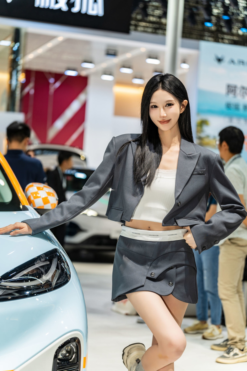 2024广州车展小姐姐大合集！是真男人就坚持到最后一张！