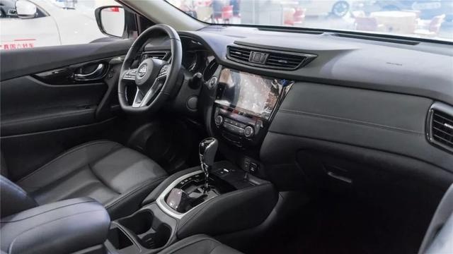 这车操控不如RAV4，起步比本田CRV肉，为啥月销能过万？