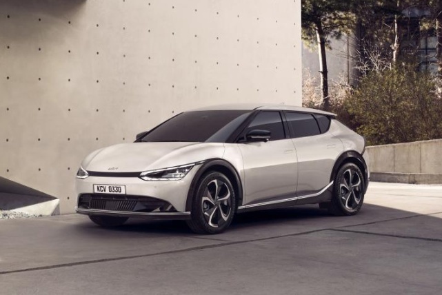 起亚首款纯电动车型EV6将于上海车展迎来线下首秀