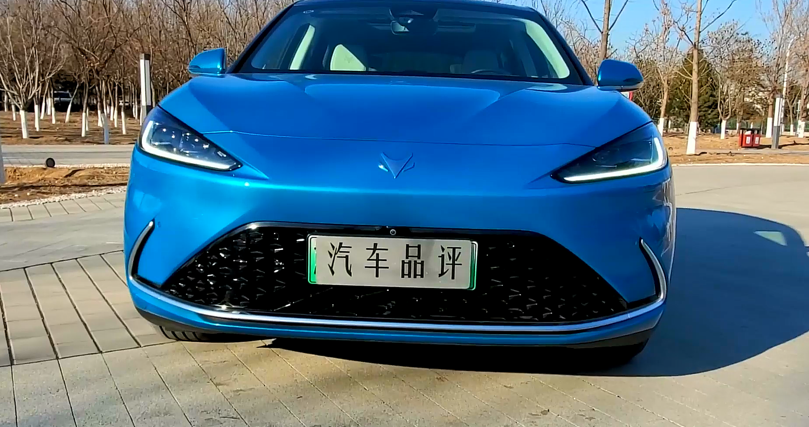 Լݸ߶ԴSUVS,ó,25λֵֵ