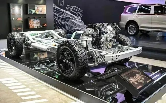 33.5万元起，坦克500上市，它不是天花板，是房顶