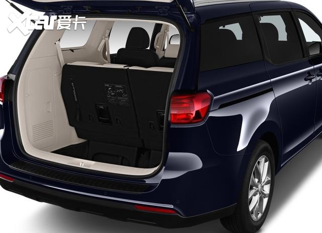 起亚塞多纳家用保姆车的性价比之选就是安全配置不多