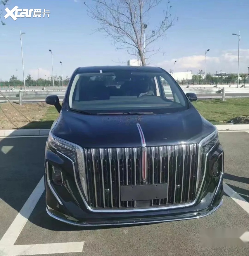 尺寸全面超过GL8，红旗HM9征战高端商务MPV市场胜算几何？