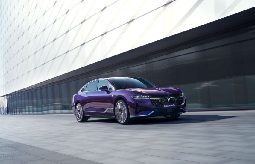重新定义行政豪华标准,岚图追光PHEV 25.28万元起上市