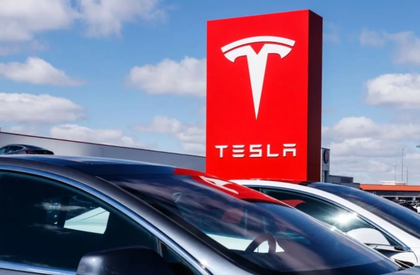 Model 3史上最低价！享8000元保险补贴，特斯拉6月限时大促清库