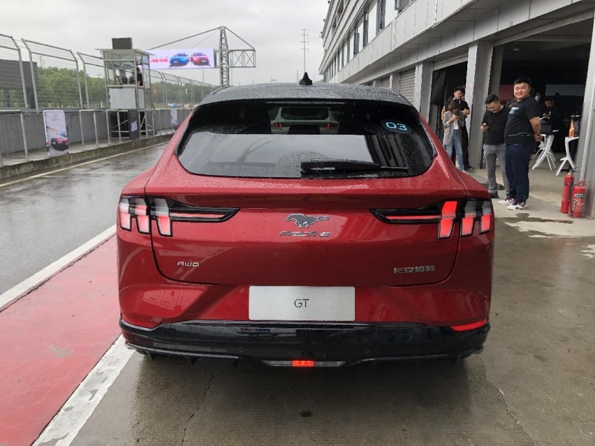 福特Mustang Mach-E GT版 36.99万开售