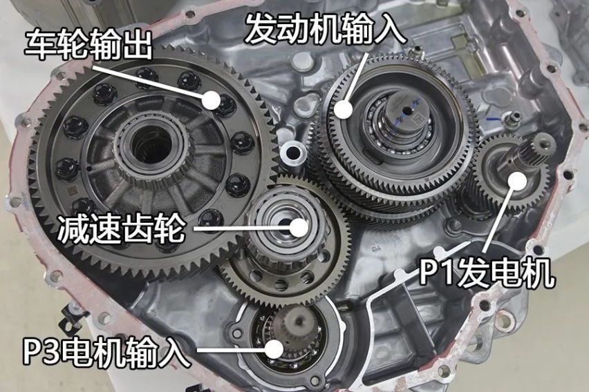 宋PLUS DM-i与吉利银河L7谁才是插混SUV首选？拆车对比后给你