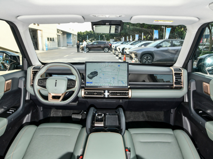 比亚迪元UP对比奇瑞iCAR 03，谁才是性价比更高的那一个？